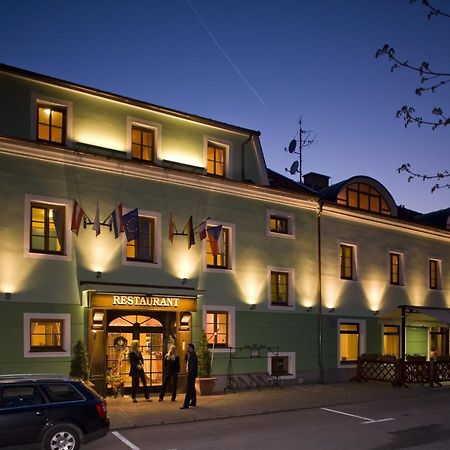 Hotel Vltava Frymburk Esterno foto